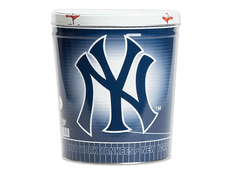 https://www.uniquesnacks.com/wp-content/uploads/Tins/Sports_Tins/3NYY-yankees-pretzel-tin-full.png